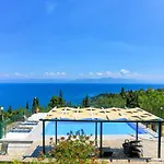 Apartament Antigoni Longós