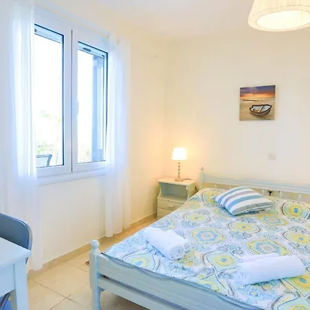 Antigoni Apartment *
