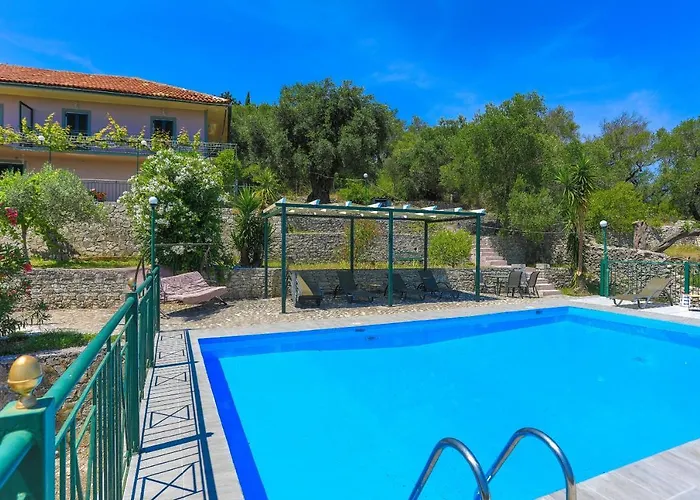 Appartement Antigoni Longós
